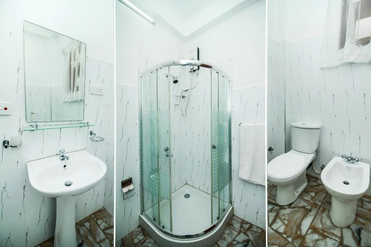 Hotel Ryan Residence & Restaurant Negombo