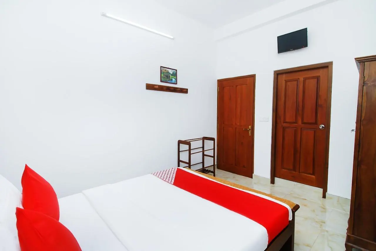 Ryan Residence & Restaurant Negombo