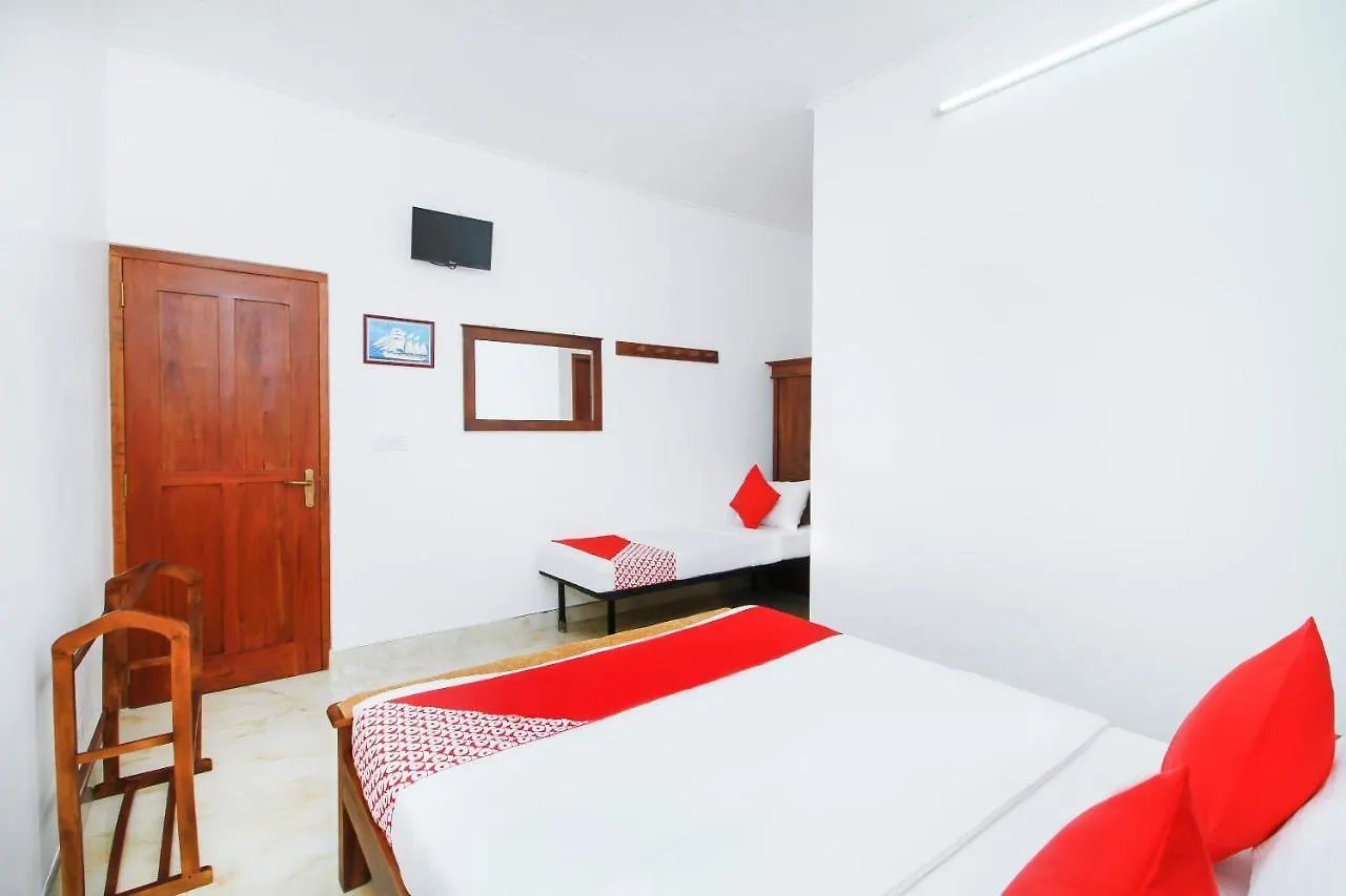Ryan Residence & Restaurant Negombo 3*,